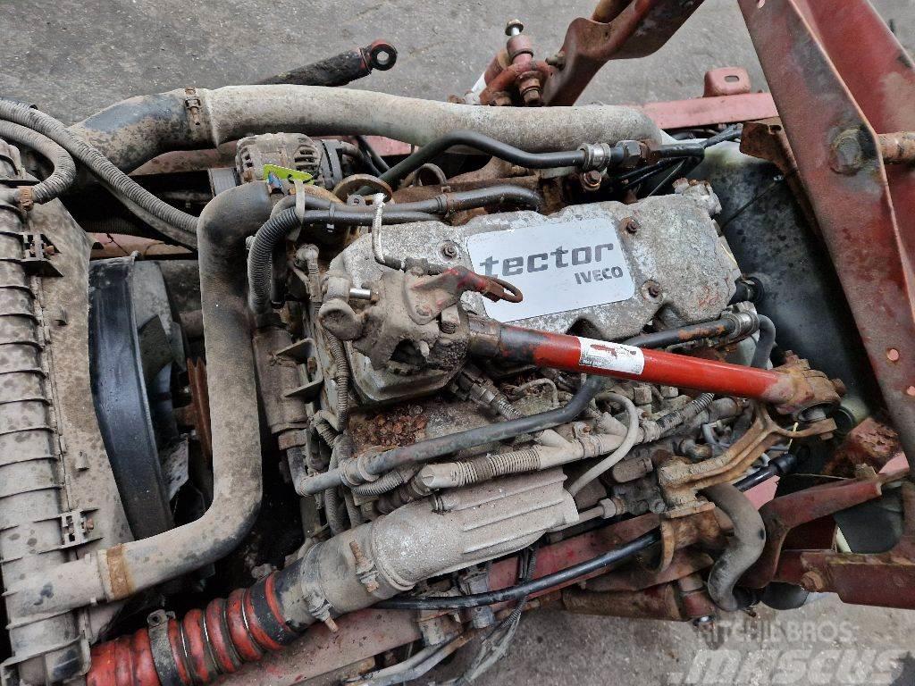 Iveco TECTOR F4AE0481C Motores