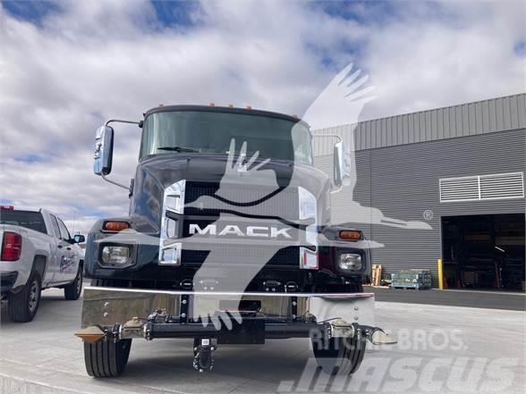 Mack MD6 Camiones cisterna