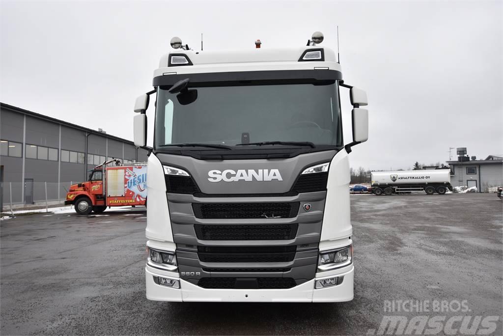 Scania R560 Super 8X4 Camiones polibrazo