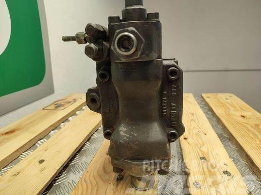 Fendt 824 Favorit (883271) hydraulic pump Hidráulicos