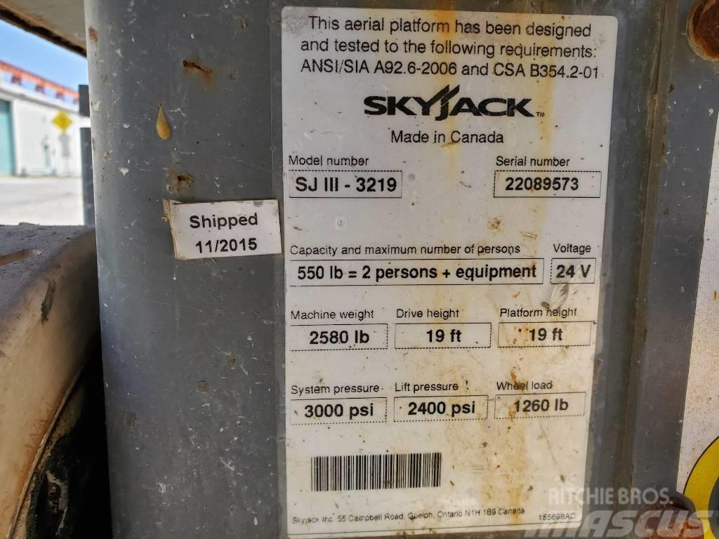 SkyJack SJIII-3219 Plataformas tijera