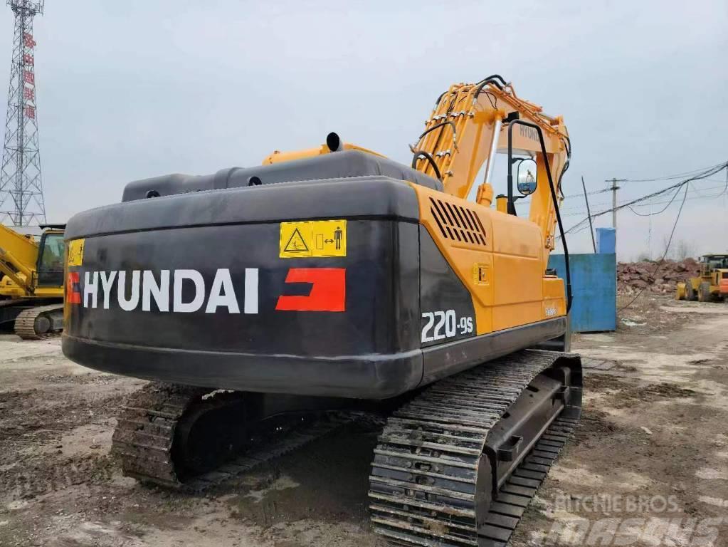 Hyundai R220-9S Excavadoras de cadenas