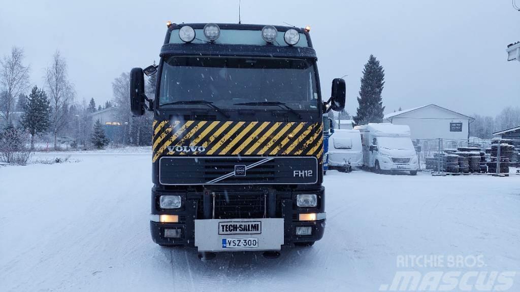 Volvo FH12 + HMF 2820K4 JIB Camiones grúa