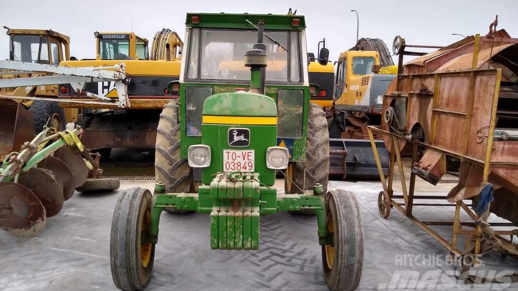 John Deere 2135 Tractores