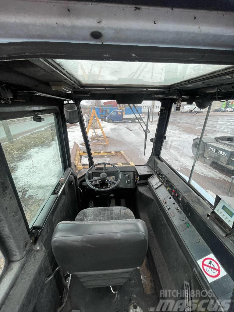 Sisu TRX181 Cabezas tractoras para terminales