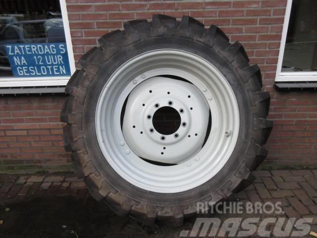 Michelin 13.6/38 Neumáticos, ruedas y llantas