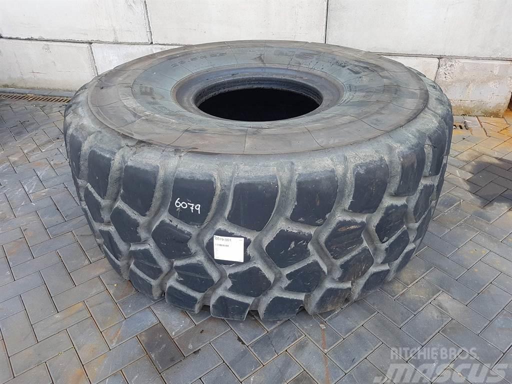 Triangle 29.5R25 - Tyre/Reifen/Band Neumáticos, ruedas y llantas
