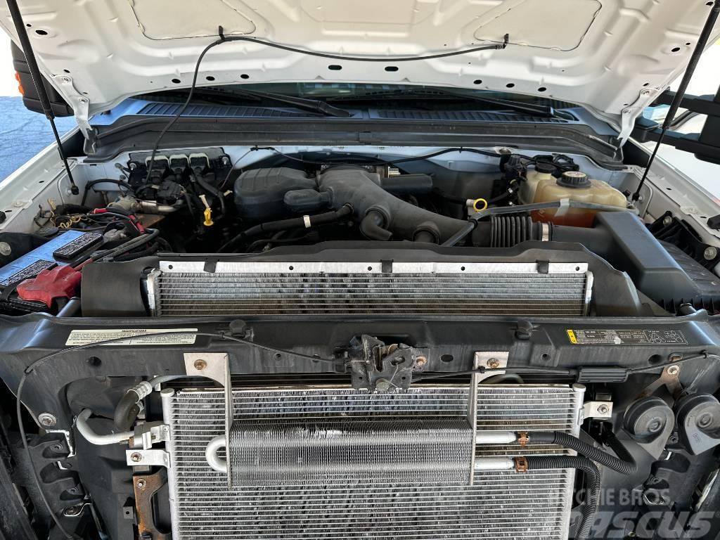 Ford F-550 Vehículos - Taller