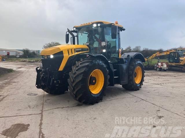JCB (21007788) FT 4220 Tractores