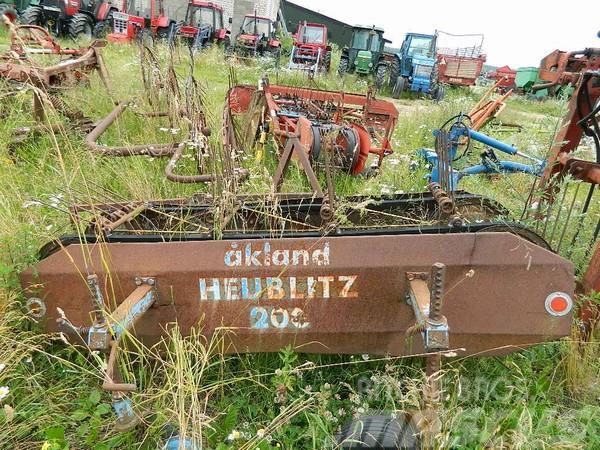  Heublitz 200 Rastrillos y henificadores