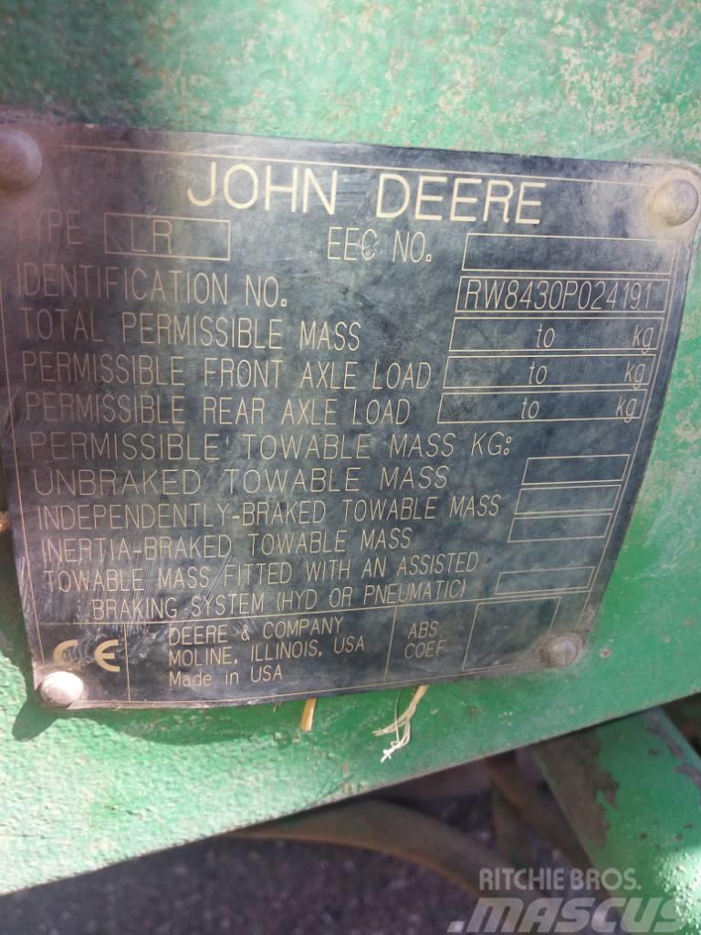 John Deere 8430 Tractores