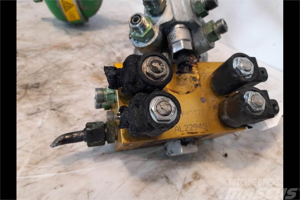 John Deere 6250R Suspension control valve Hidráulicos