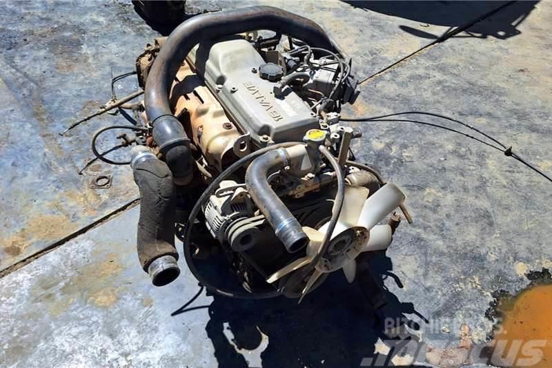 Toyota 15B Engine & Manual Gearbox Used Combo Otros camiones