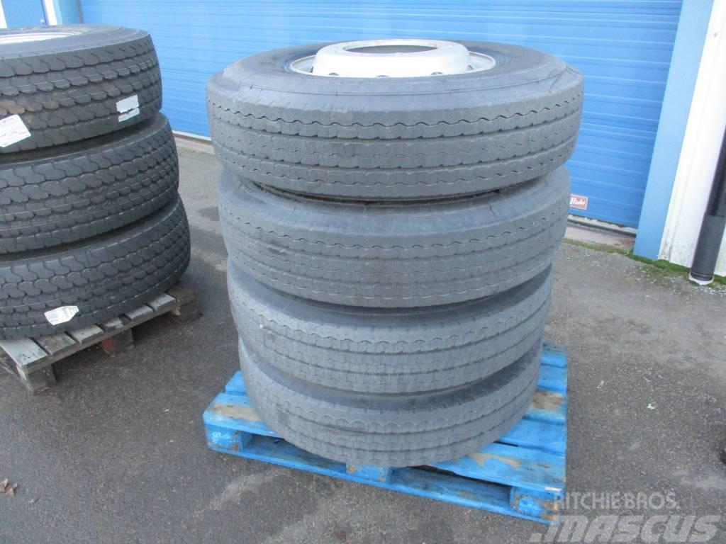 Michelin XZA 12x22,5 Neumáticos, ruedas y llantas