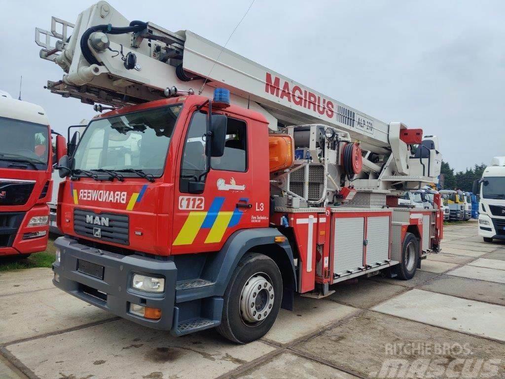 MAN 18.284 Magirus Hoogwerker / Firetruck / Ladderwage Camiones de Bomberos