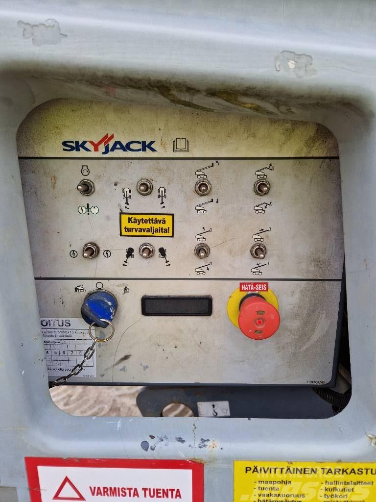 SkyJack SJ 45 T Plataformas de trabajo telescópica