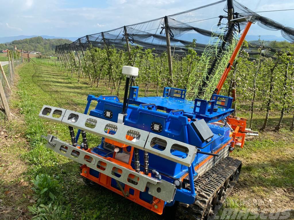  Slopehelper Robotic Farmning Attachements Otros accesorios para tractores