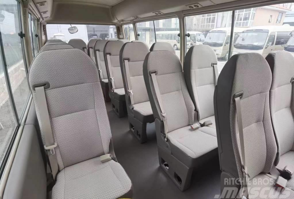 Toyota Coaster Mini autobuses