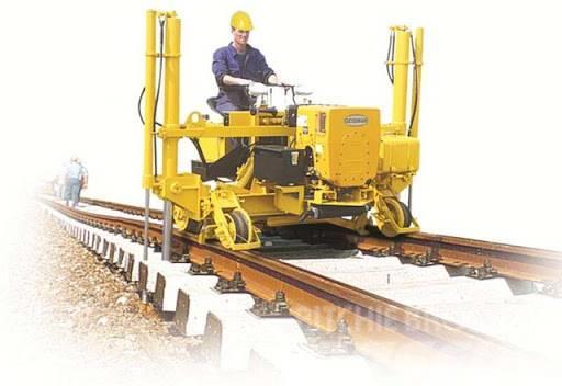 Geismar RV100 Track Lifting & Slewing Machine Mantenimiento de vías férreas