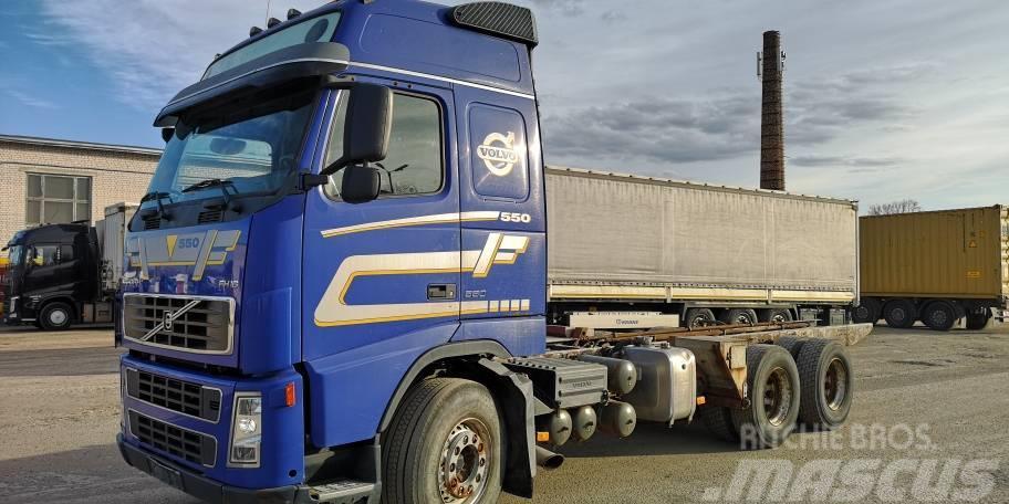 Volvo FH16 6X4 MANUAL with hydraulic Camiones chasis