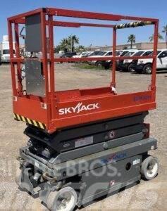 SkyJack SJ3219 Plataformas tijera