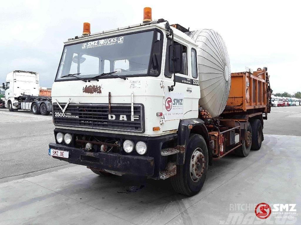 DAF 2500 asfalt sprider/tank Otros camiones