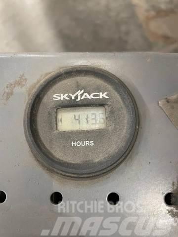 SkyJack SJ3226 Electric Scissor Lift Plataformas tijera