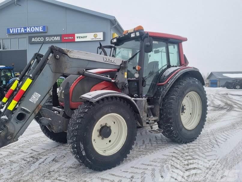 Valtra N121 ADVANCE Tractores