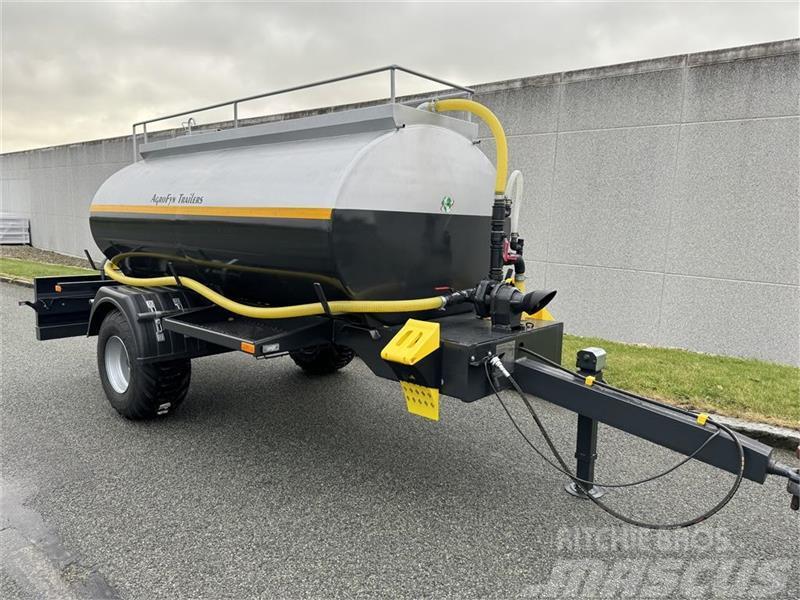 Agrofyn Trailers 5000 liter vandvogn Til omgående Sistemas de riego