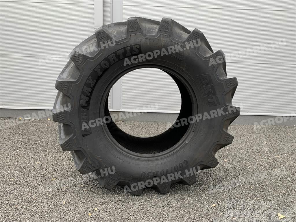 BKT tire in size 600/70R30 Neumáticos, ruedas y llantas