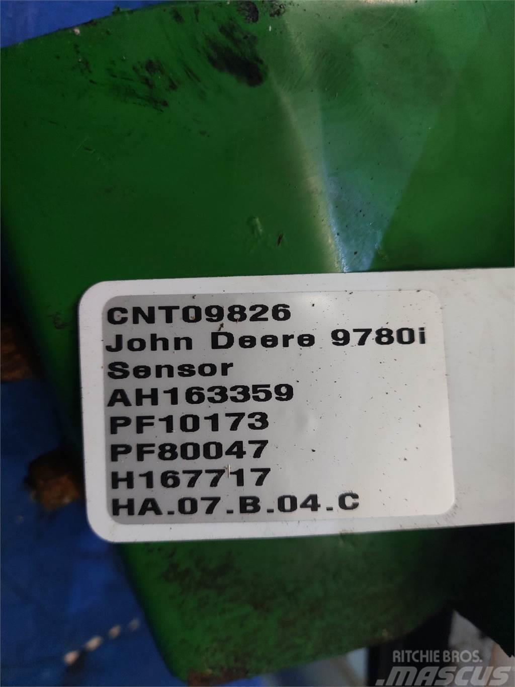 John Deere 9780i Electrónicos