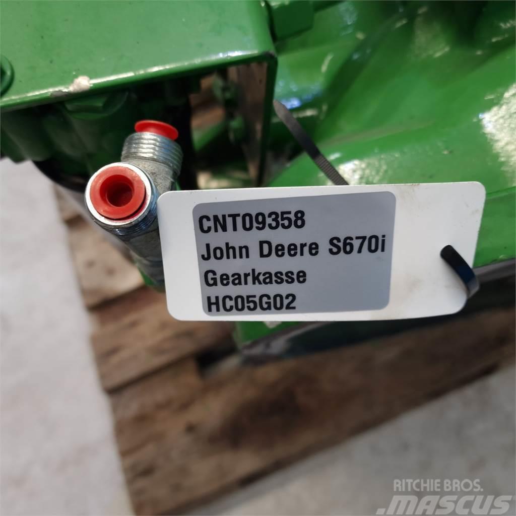 John Deere S670 Transmisión