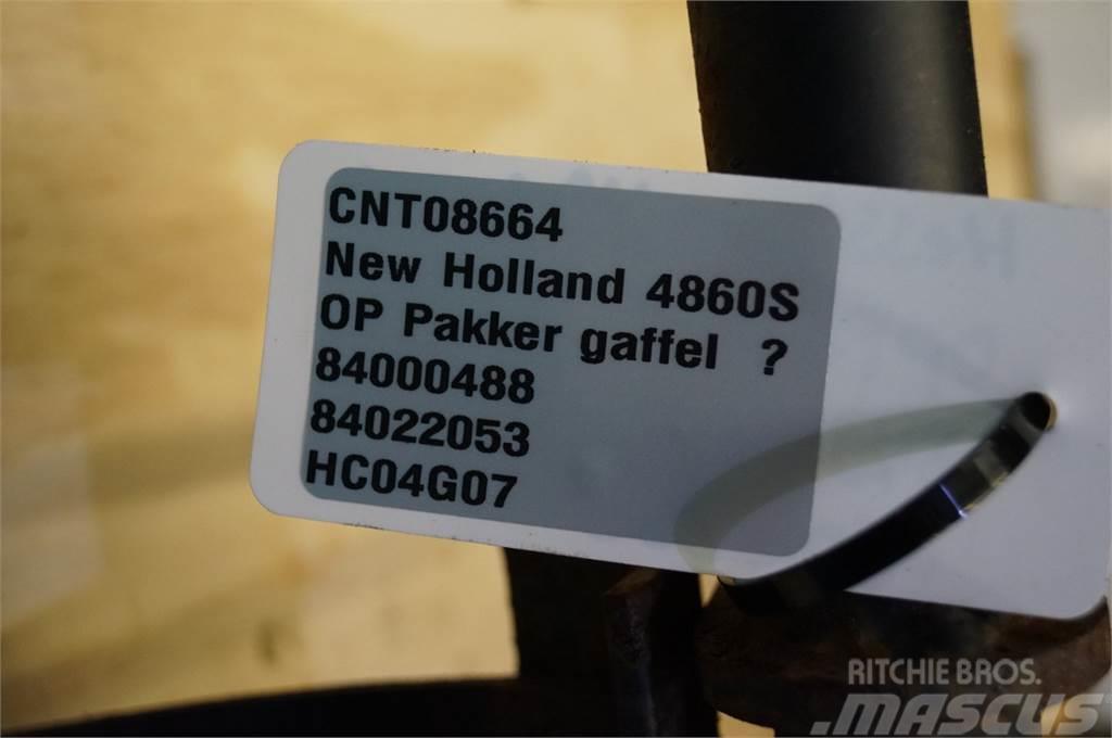 New Holland 4860 Manipulador de embalajes