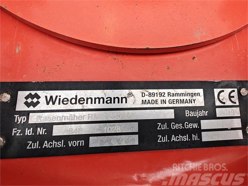  - - -  Wiedemanmann RMR 230 V-F Corta-césped delanteros y traseros