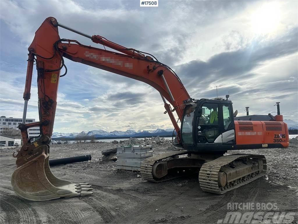 Hitachi ZX350LC-5B Crawler Excavator w/ Digging Bucket. Excavadoras de cadenas
