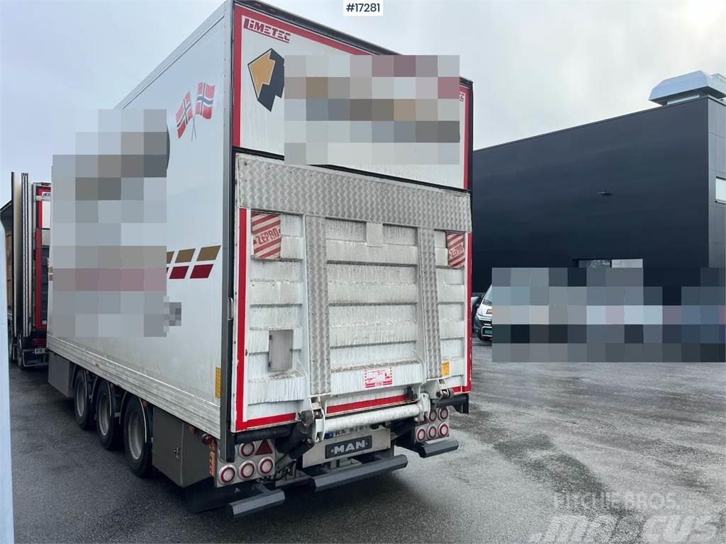 Limetec 3 axle cabinet trailer w/ full side opening and ze Otros remolques