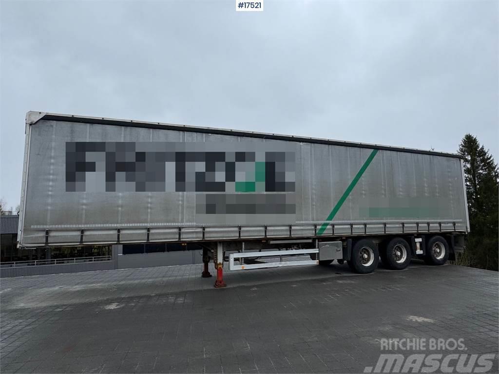 Schmitz Cargobull semi-trailer. Otros semirremolques