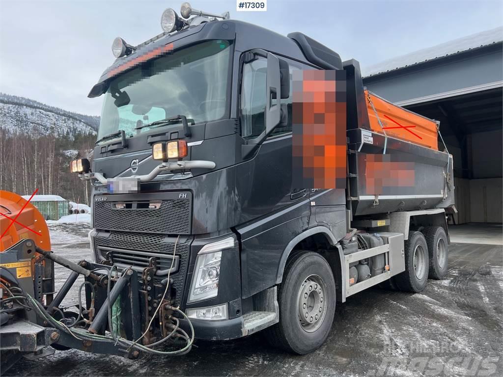 Volvo Fh 540 6x4 plow rigged tipper truck WATCH VIDEO Camiones bañeras basculantes o volquetes