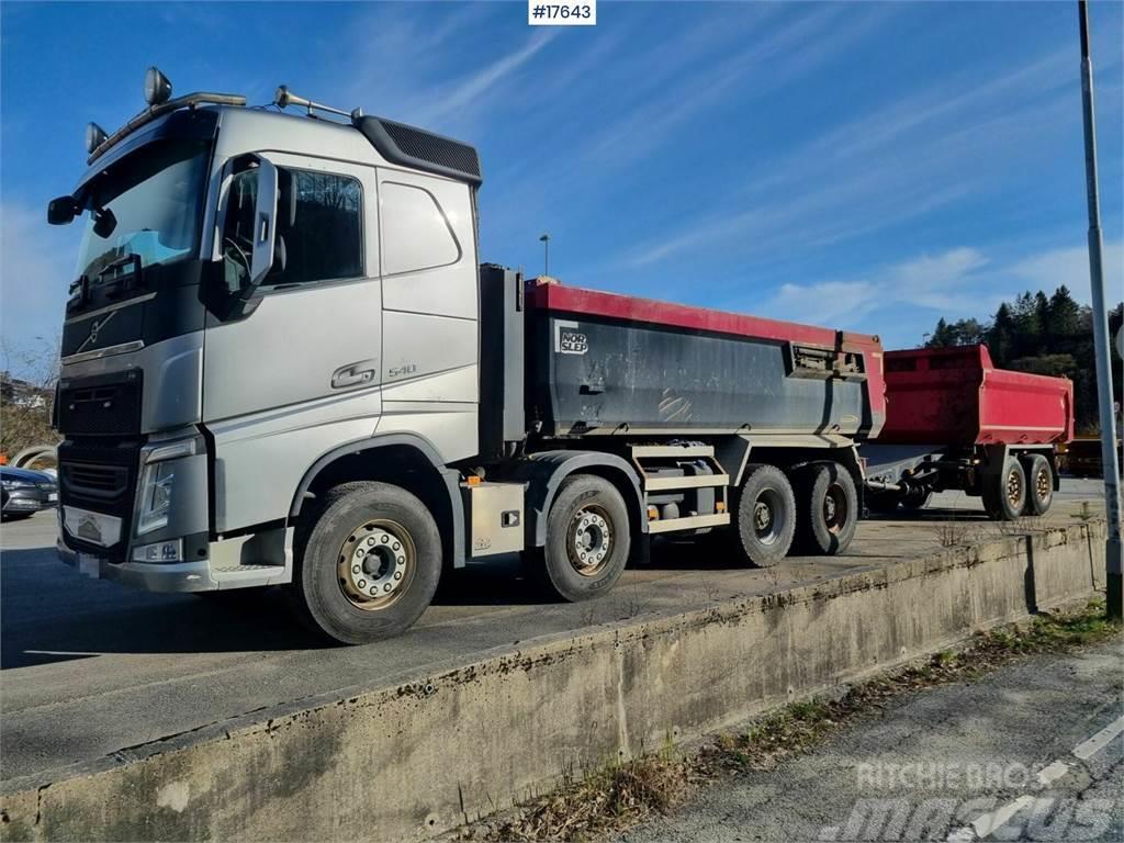 Volvo FH 540 8x4 with low mileage for sale with tipper. Camiones bañeras basculantes o volquetes