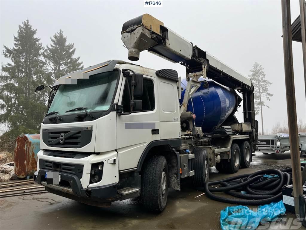 Volvo FMX truck w/ Liebherr superconstruction Camiones hormigonera