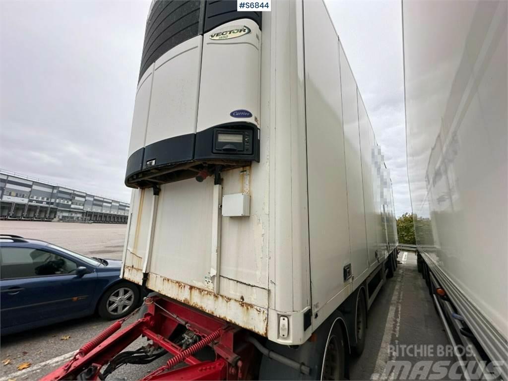 Ekeri L/L-5 refrigerated trailer with openable side & re Remolques isotermos/frigoríficos