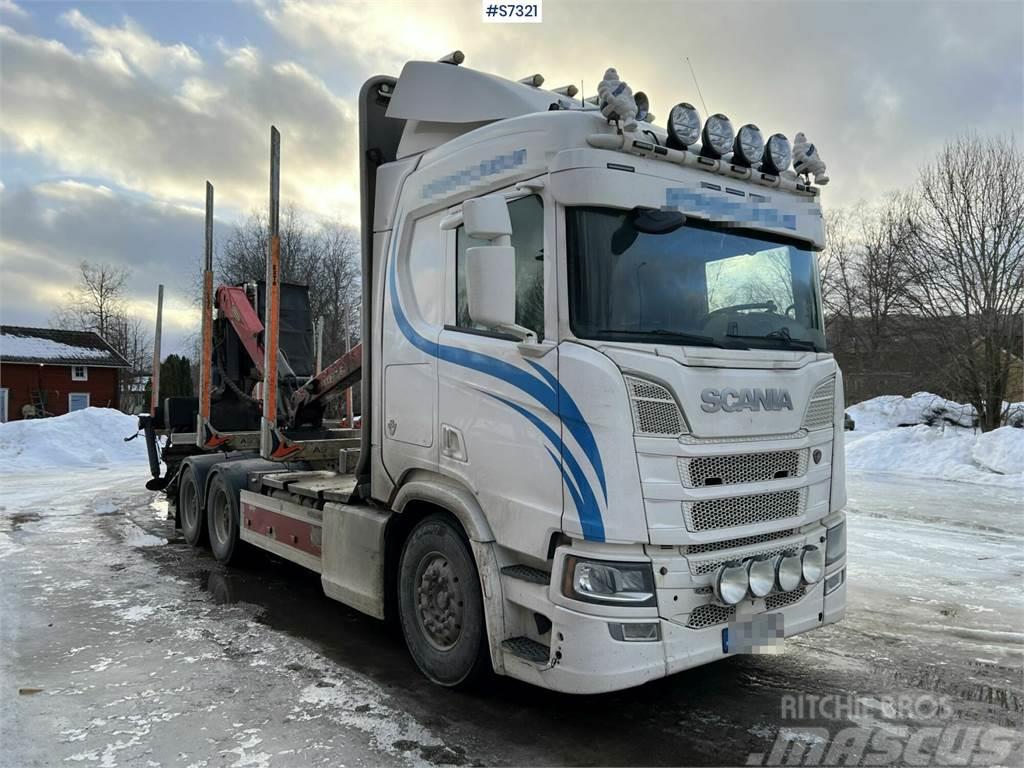 Scania R650 Timber truck with wagon and crane Transporte de madera