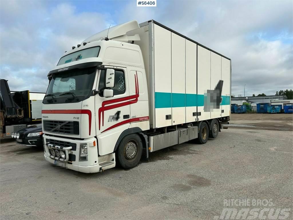 Volvo FH12 6x2 Box truck with opening side and tail lift Camiones caja cerrada