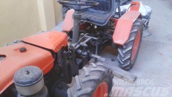  946/603 Tractores