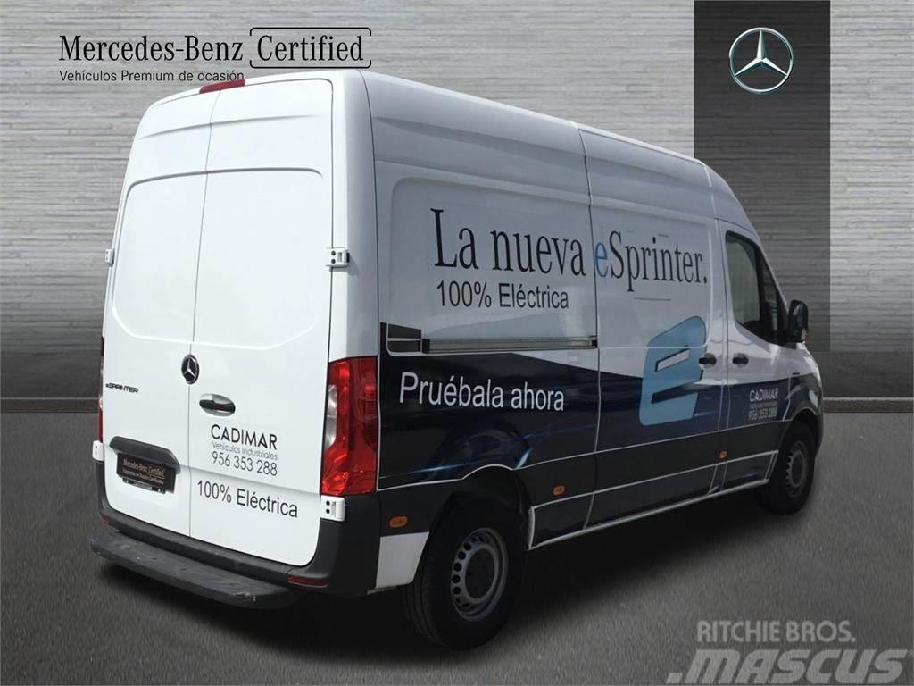 Mercedes-Benz Sprinter e 311 MEDIO 3.5T T ALTO e55 Furgonetas /Furgón