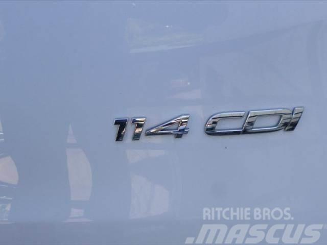 Mercedes-Benz Vito Tourer 114 CDI Pro Extralarga Furgonetas /Furgón