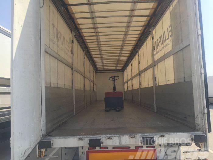  SEMIR-REMOLQUE CAJA ABIERTA Otros camiones