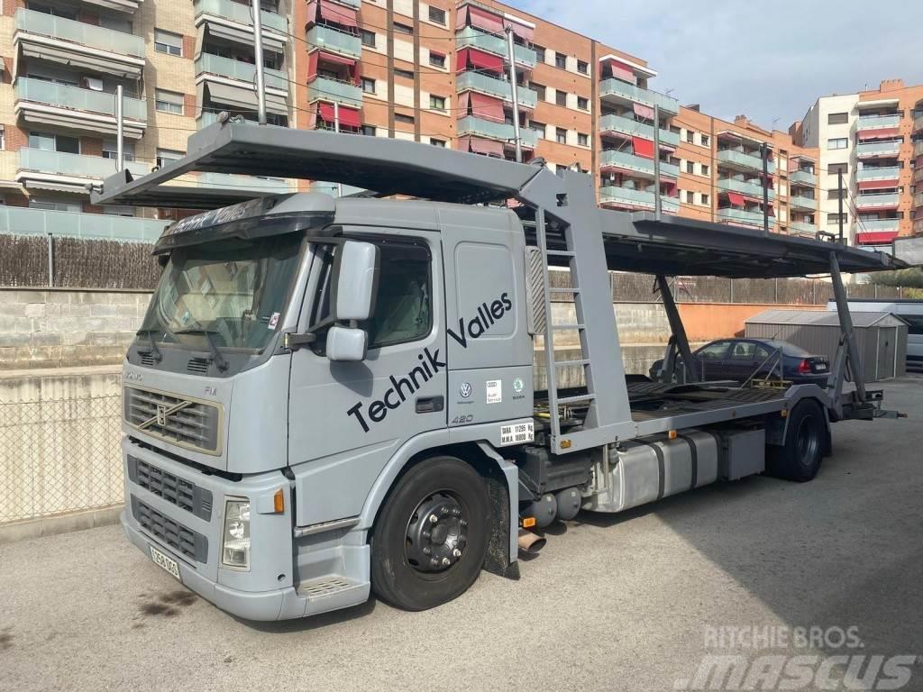 Volvo 420 - Porta coches Otros camiones