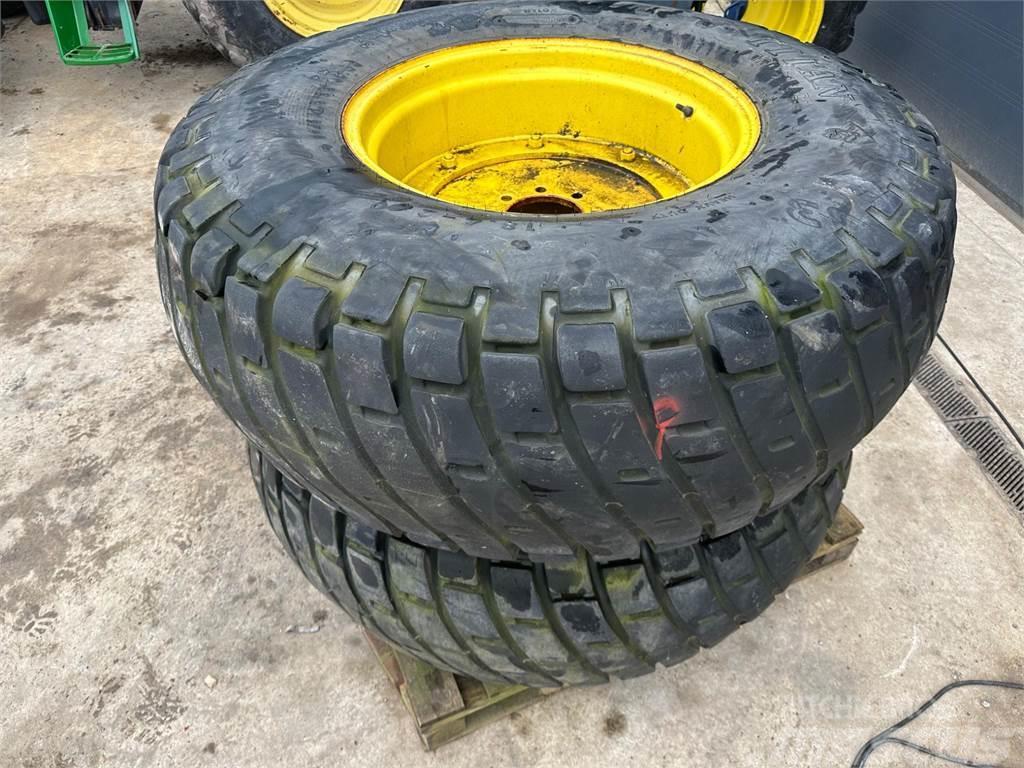 John Deere Grass wheels and tyres Otra maquinaria agrícola usada