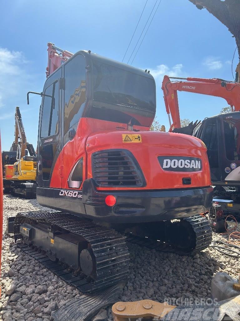 Doosan DX60-9C Mini excavadoras < 7t